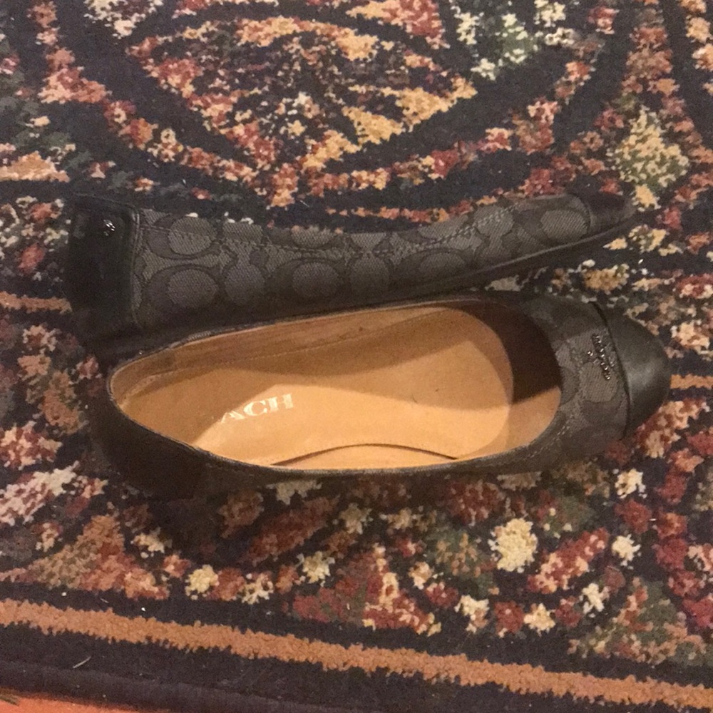 Shoes - Picture 2 of 2